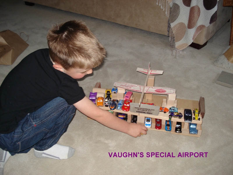 VAUGHN AND HIS AIRPORT 2012-05-27